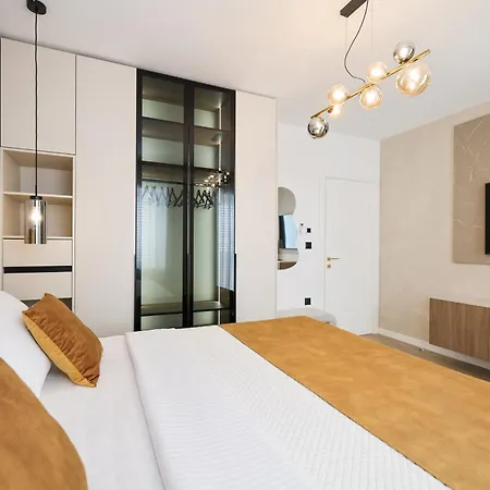 Apartamento Platea Magna Lux *